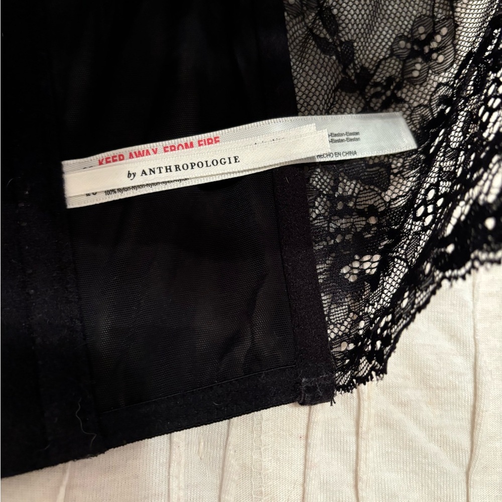 Anthropologie Lace Velvet Corset Top NWT - Picture 10 of 11